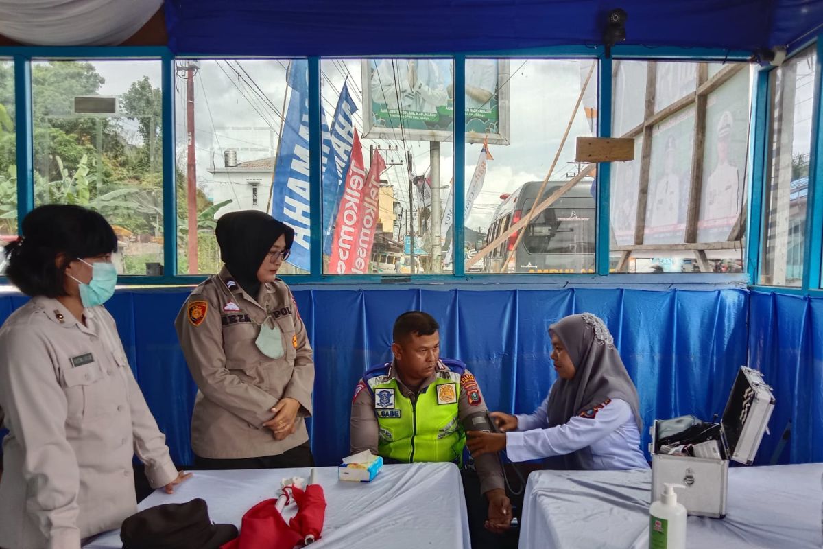 Klinik Pratama Polres Tapteng pastikan kesehatan petugas Pos Pam