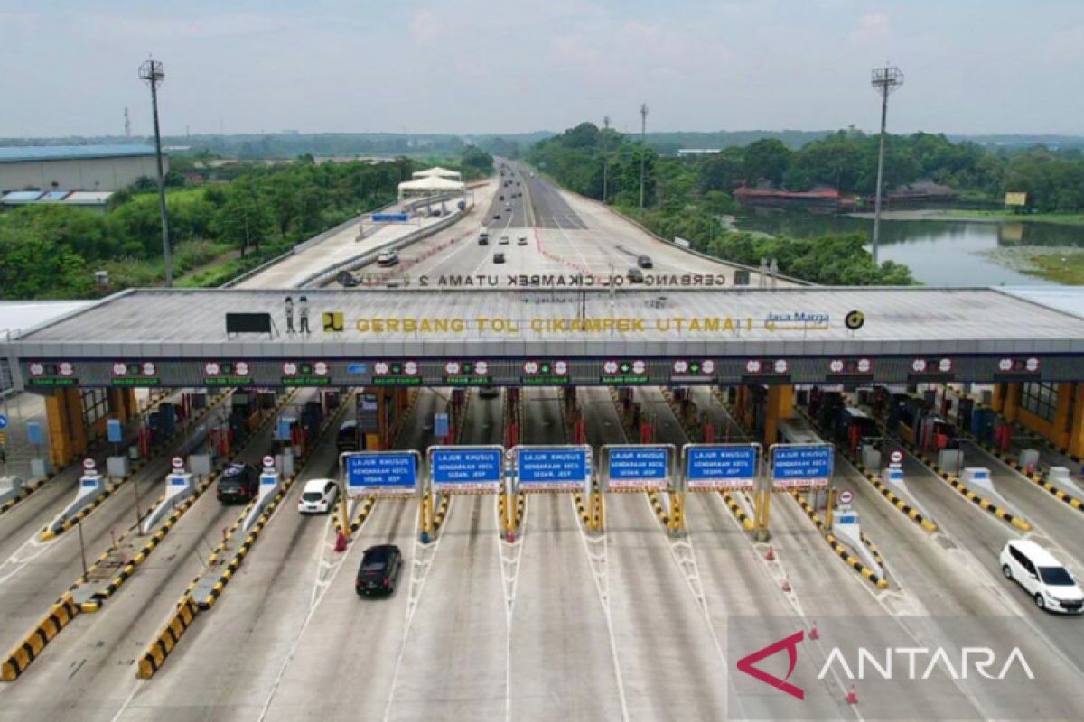 Sebanyak 507.287 kendaraan tinggalkan Jakarta melalui GT Cikampek Utama