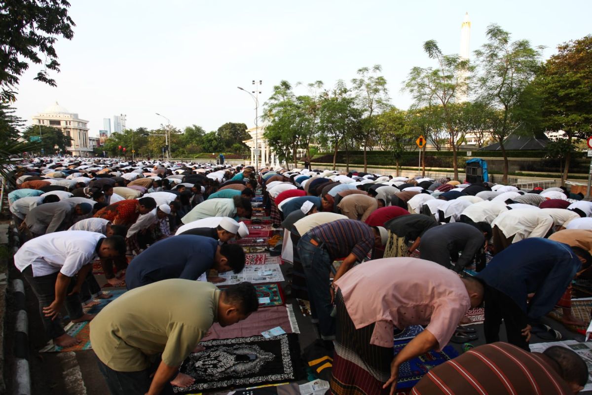 Muhammadiyah serukan "Ukhuwah Islamiyah" dari Tugu Pahlawan Surabaya