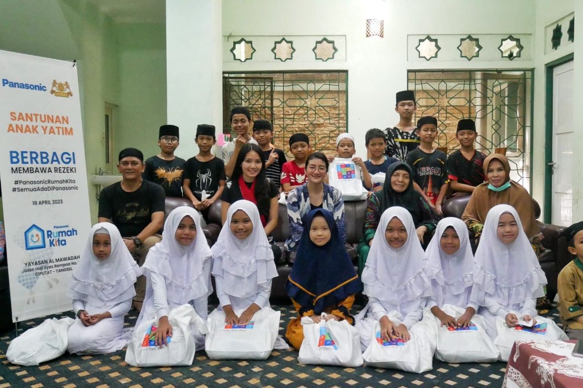 Panasonic GOBEL Berbagi Kebahagiaan bersama Anak Yatim Piatu dan Dhuafa