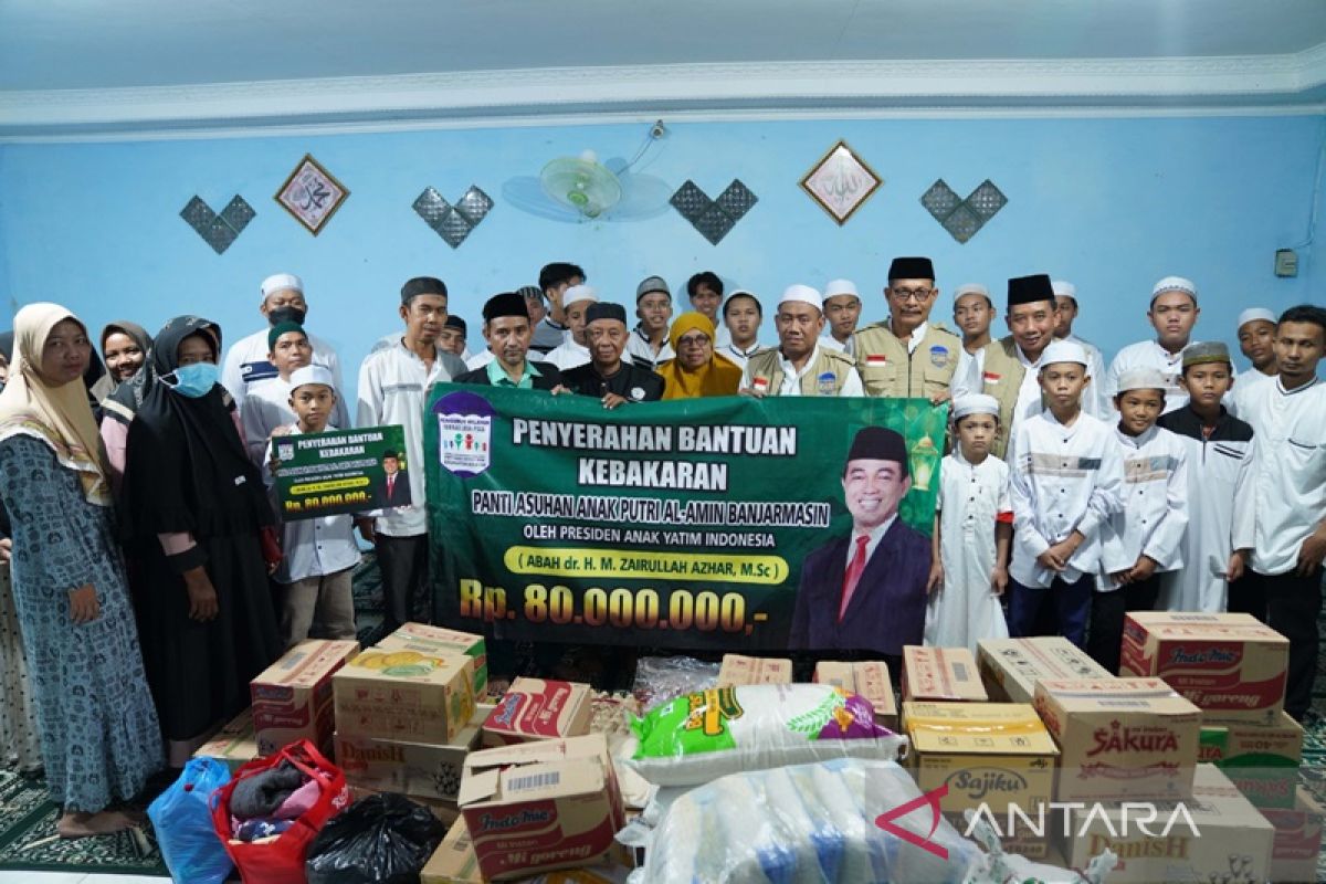 Zairullah salurkan bantuan Rp80 juta ke panti asuhan Banjarmasin