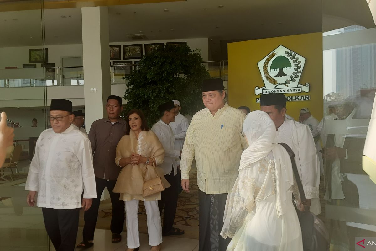 Aburizal Bakrie berharap kader tetap solid menangkan Golkar di 2024