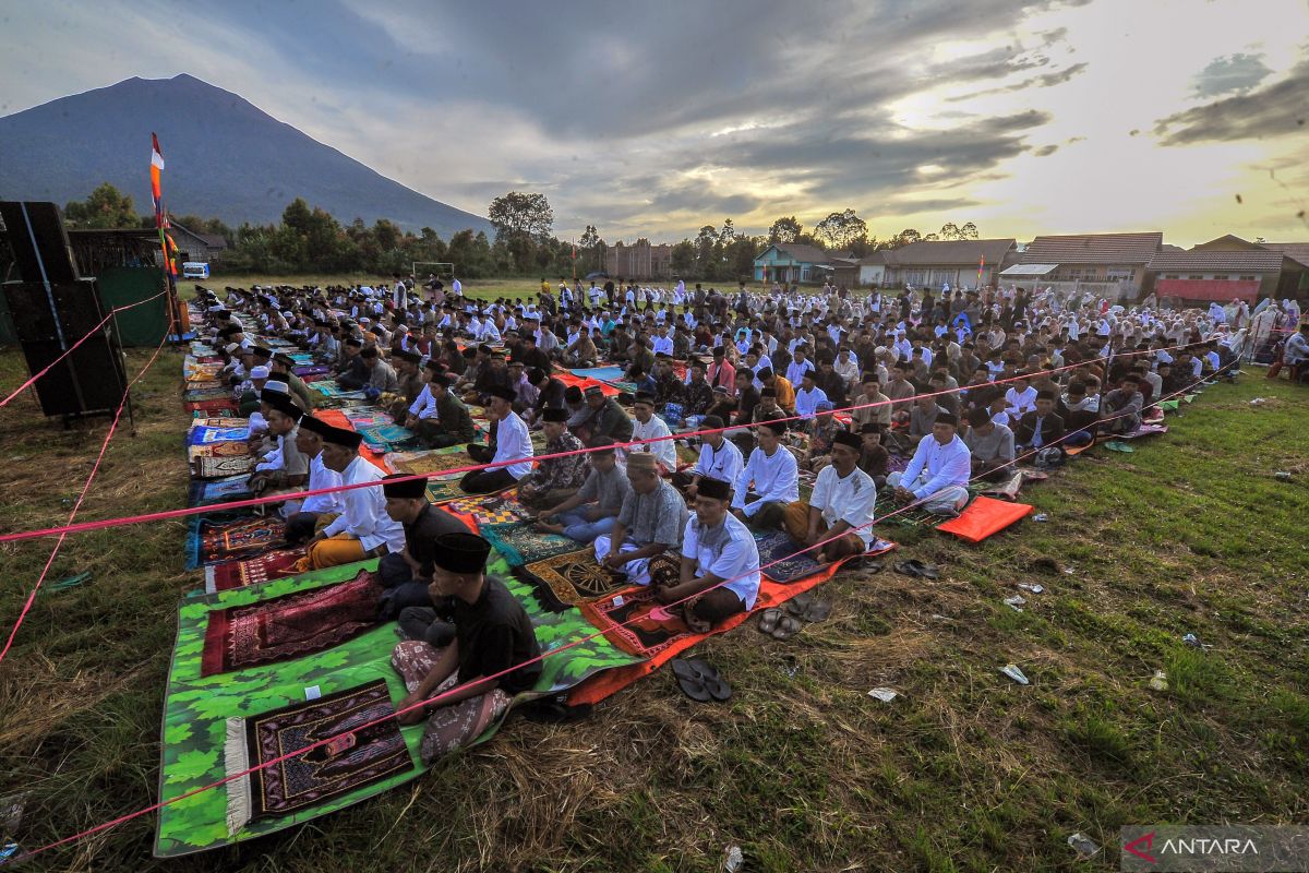 Merayakan Idul Fitri 1444 hijriah di Laos