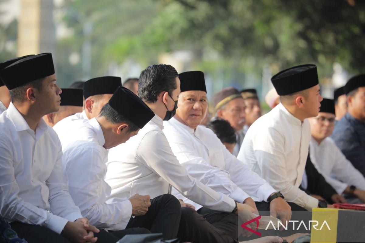Prabowo: Maknai Idul Fitri  untuk introspeksi diri