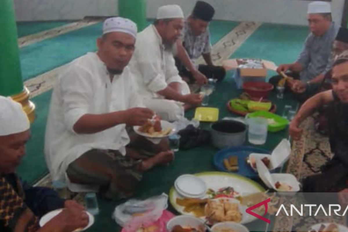 Perayaan Lebaran di Bangka berjalan meriah