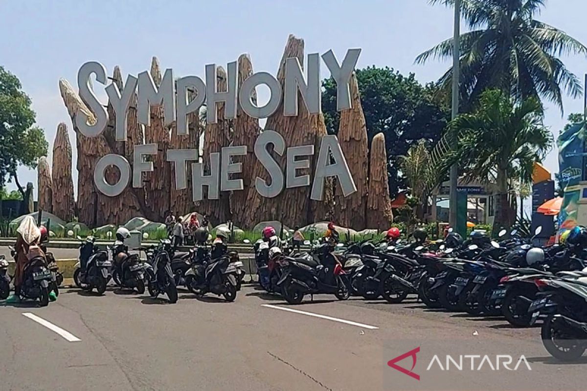 Ancol sediakan parkir motor di area bundaran air mancur