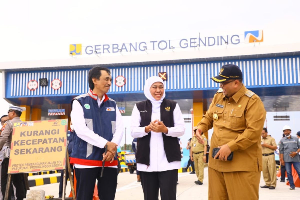 Use 25 rest areas along East Java's toll road: Governor