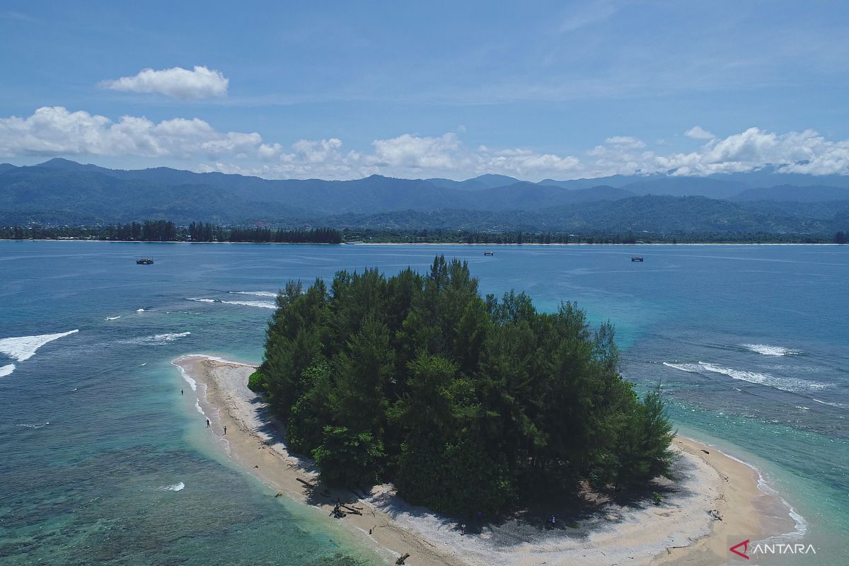 FOTO - Potensi Wisata Selam Pulau Goosing Abdya