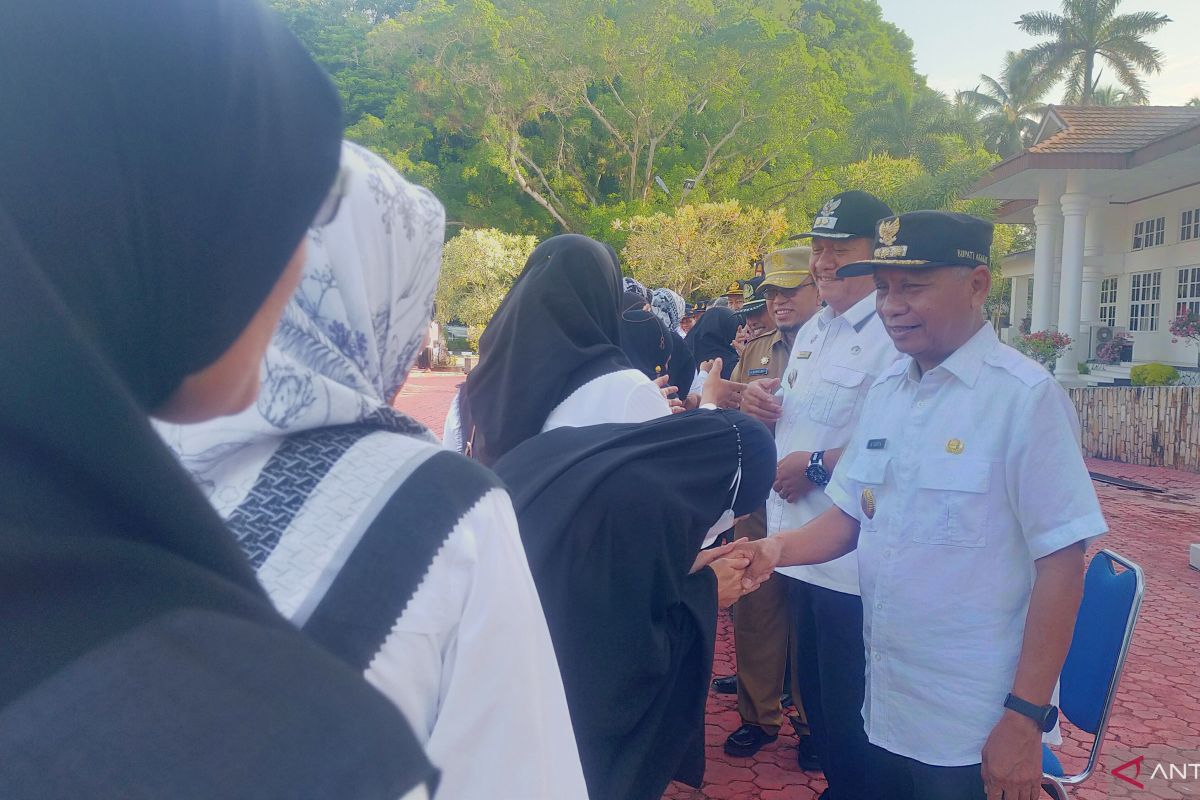 Tidak masuk kerja pasca lebaran, 5 ASN Pemkab Asahan diberi sanksi