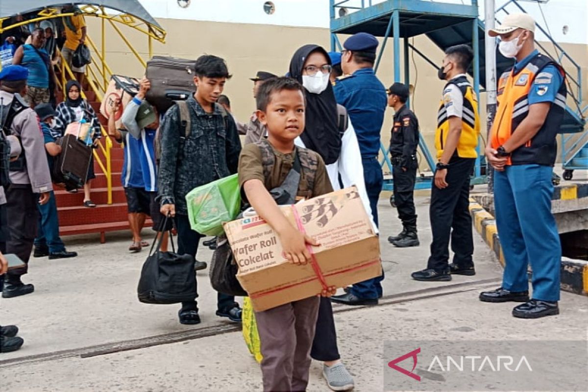 Pemudik di Pelabuhan Sampit masih tinggi dibanding arus balik