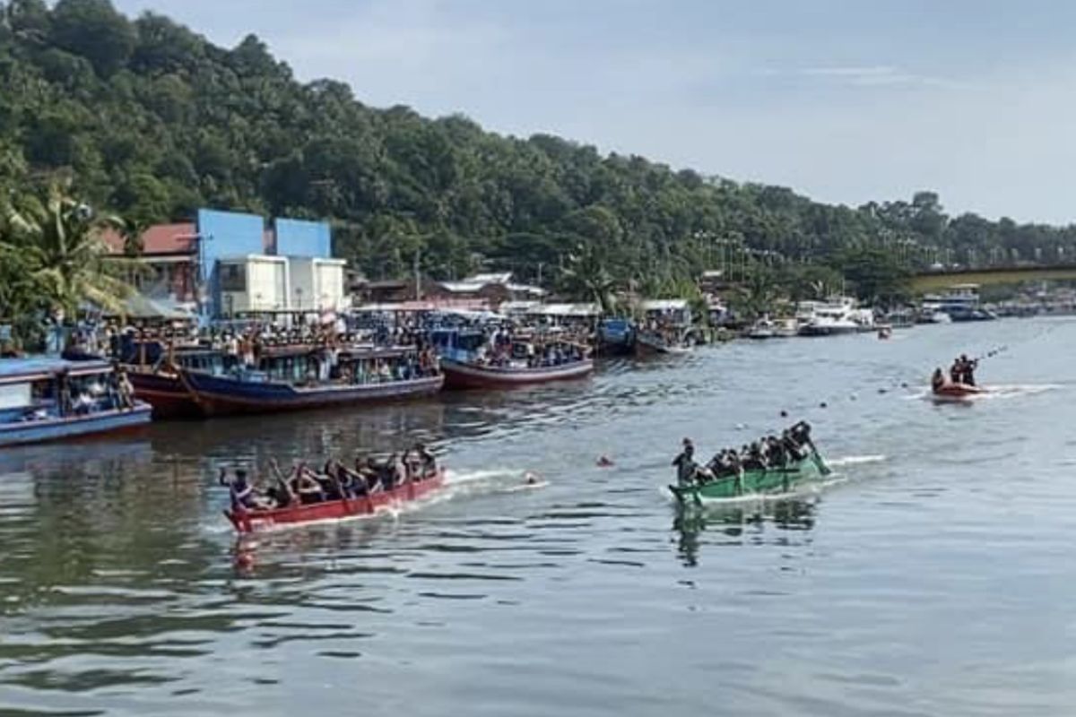 Festival Selaju Sampan dibanjiri pengunjung