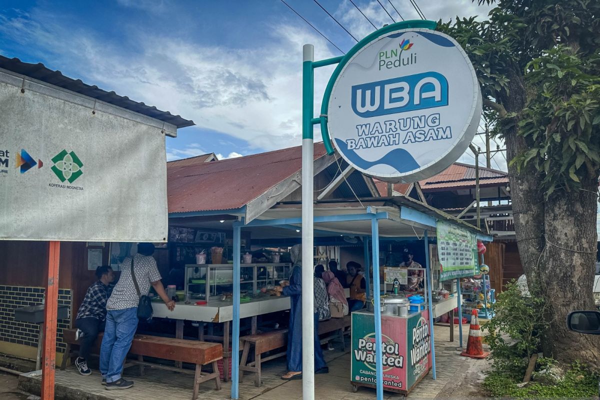 Warung kuliner binaan PLN raih omzet puluhan juta rupiah