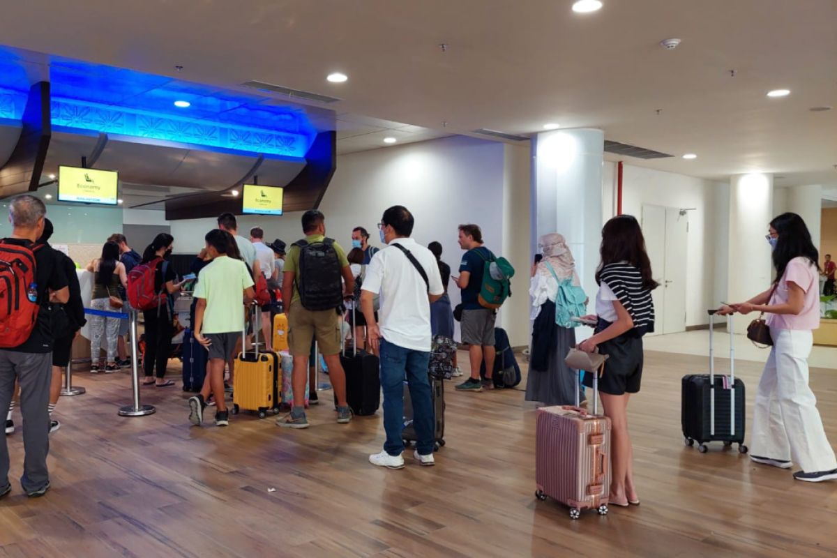 Pergerakan penumpang di Bandara Lombok tumbuh 18 persen saat Lebaran