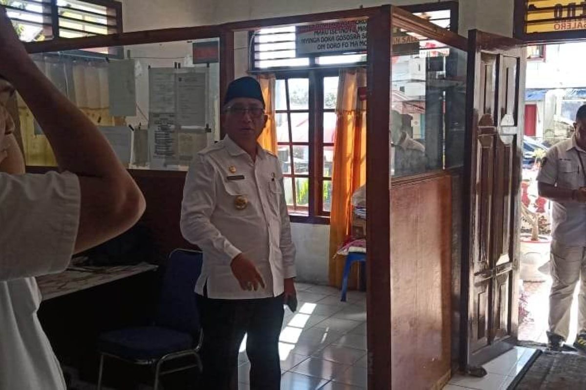 Wali Kota Ternate minta ASN utamakan pelayanan  masyarakat
