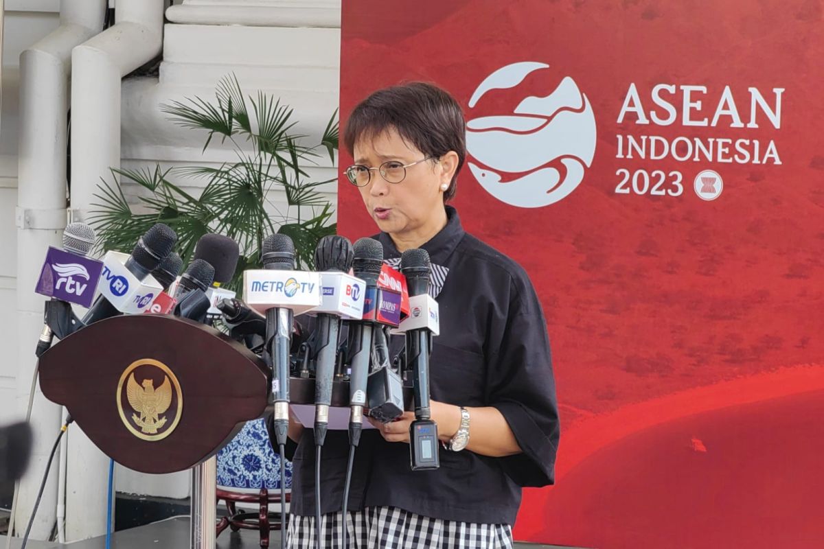 Retno Marsudi: KTT ke-42 ASEAN berupaya lebih keras memperkuat kawasan