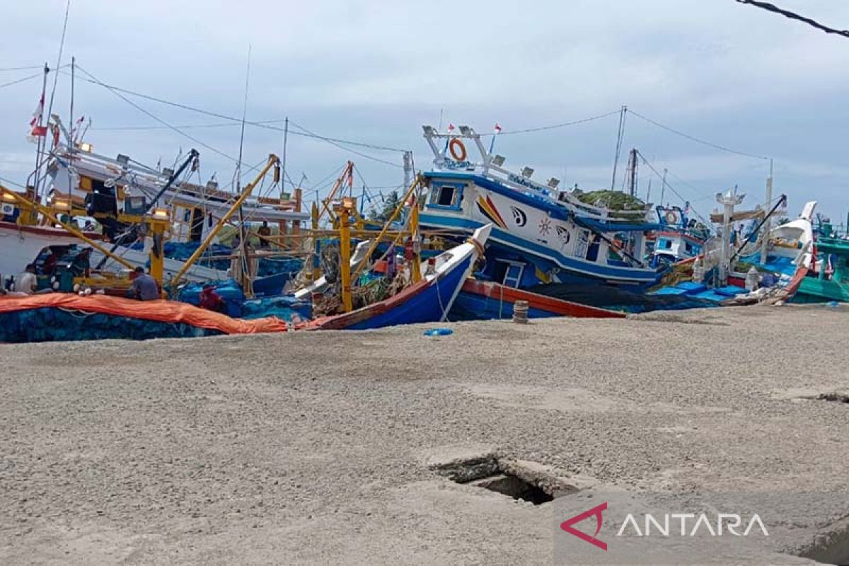 Ratusan kapal nelayan Aceh Timur kembali melaut