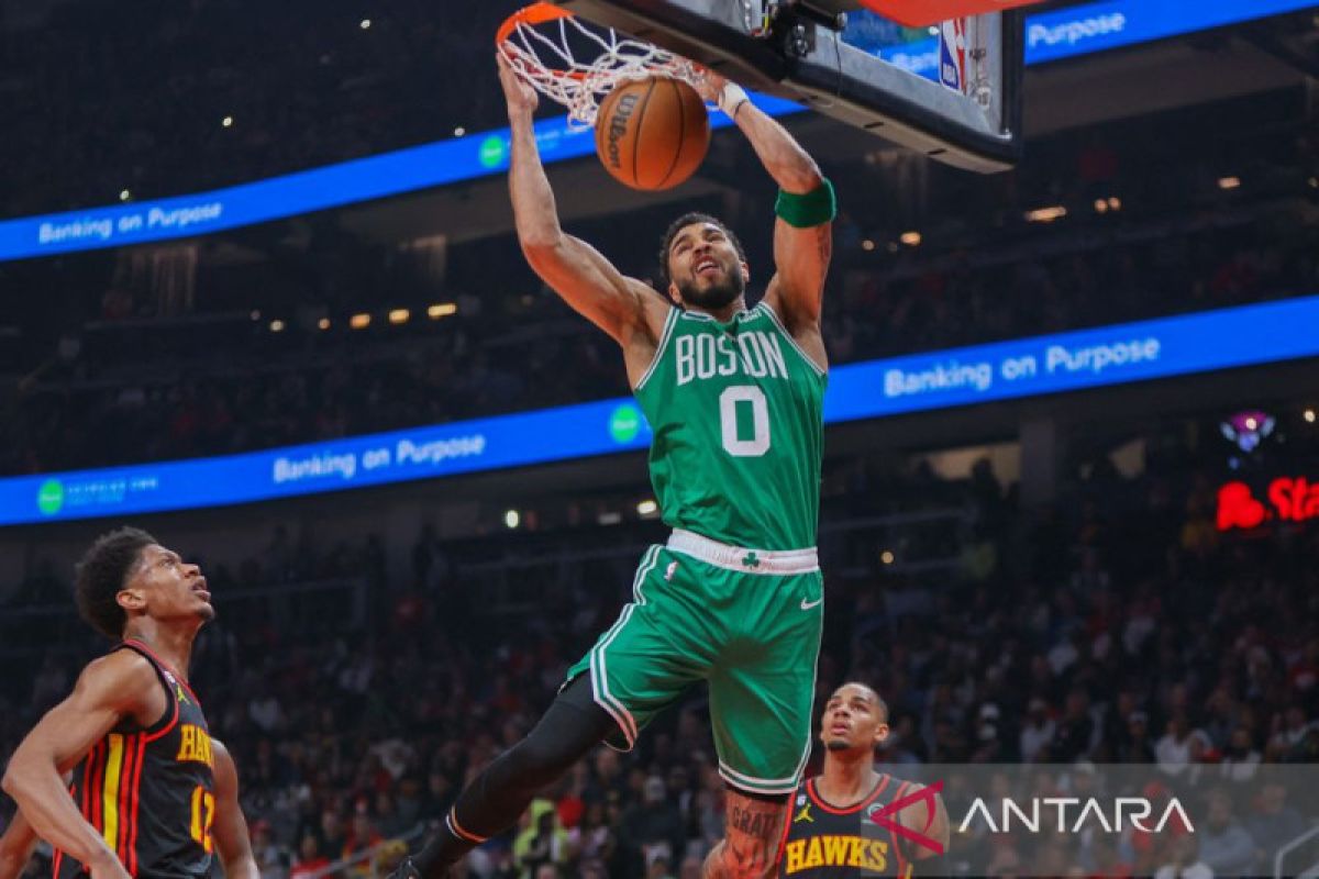 Boston lolos ke putaran dua playoff usai kalahkan Hawks 128-120