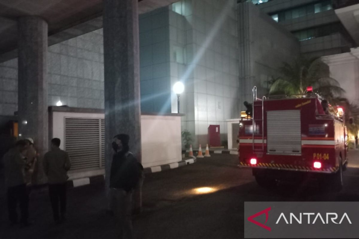Damkar terima laporan palsu soal kebakaran di lantai 2 Gedung DPRD