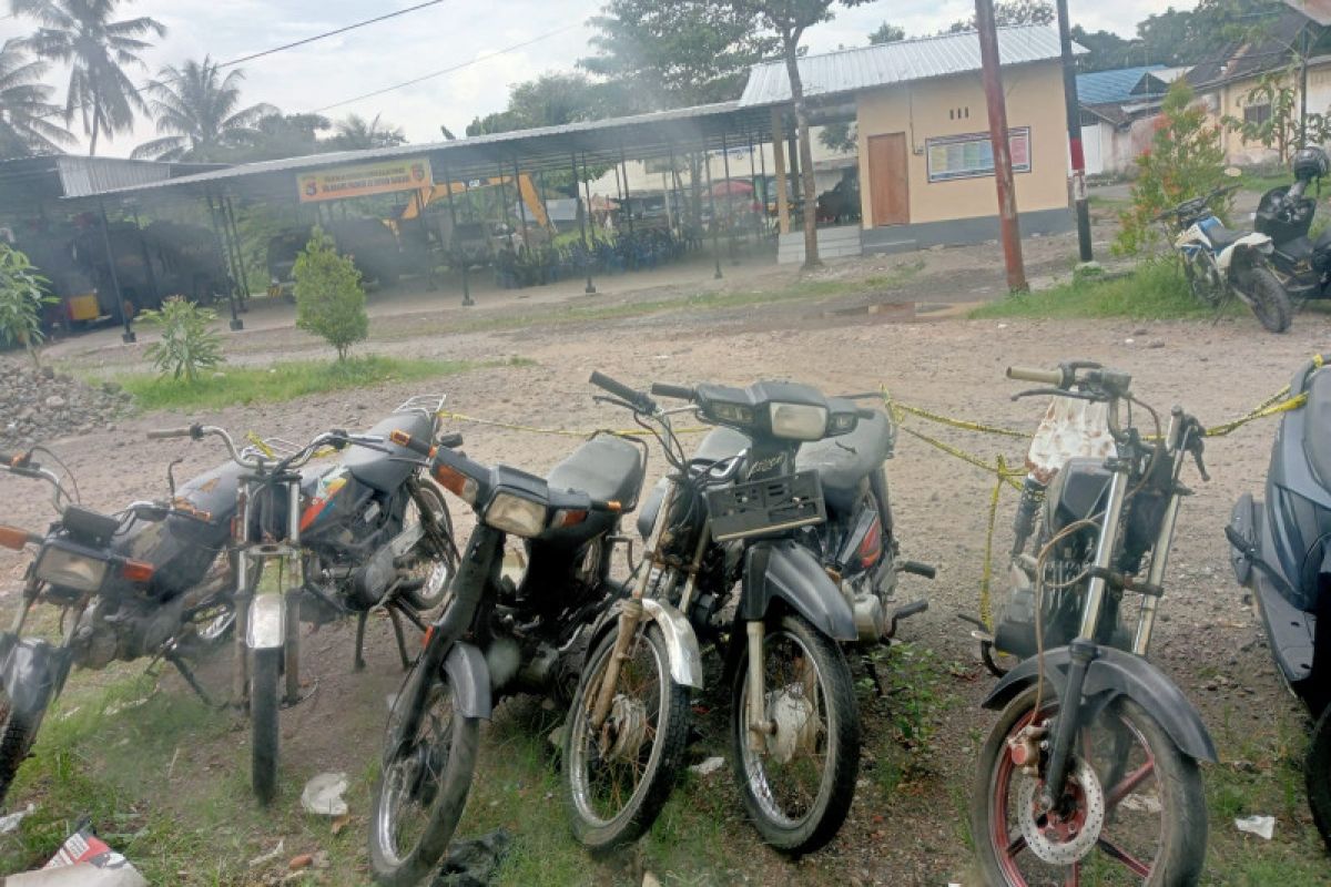Puluhan motor dinas Pemkab Lombok Tengah dicuri: polisi tangkap pelaku