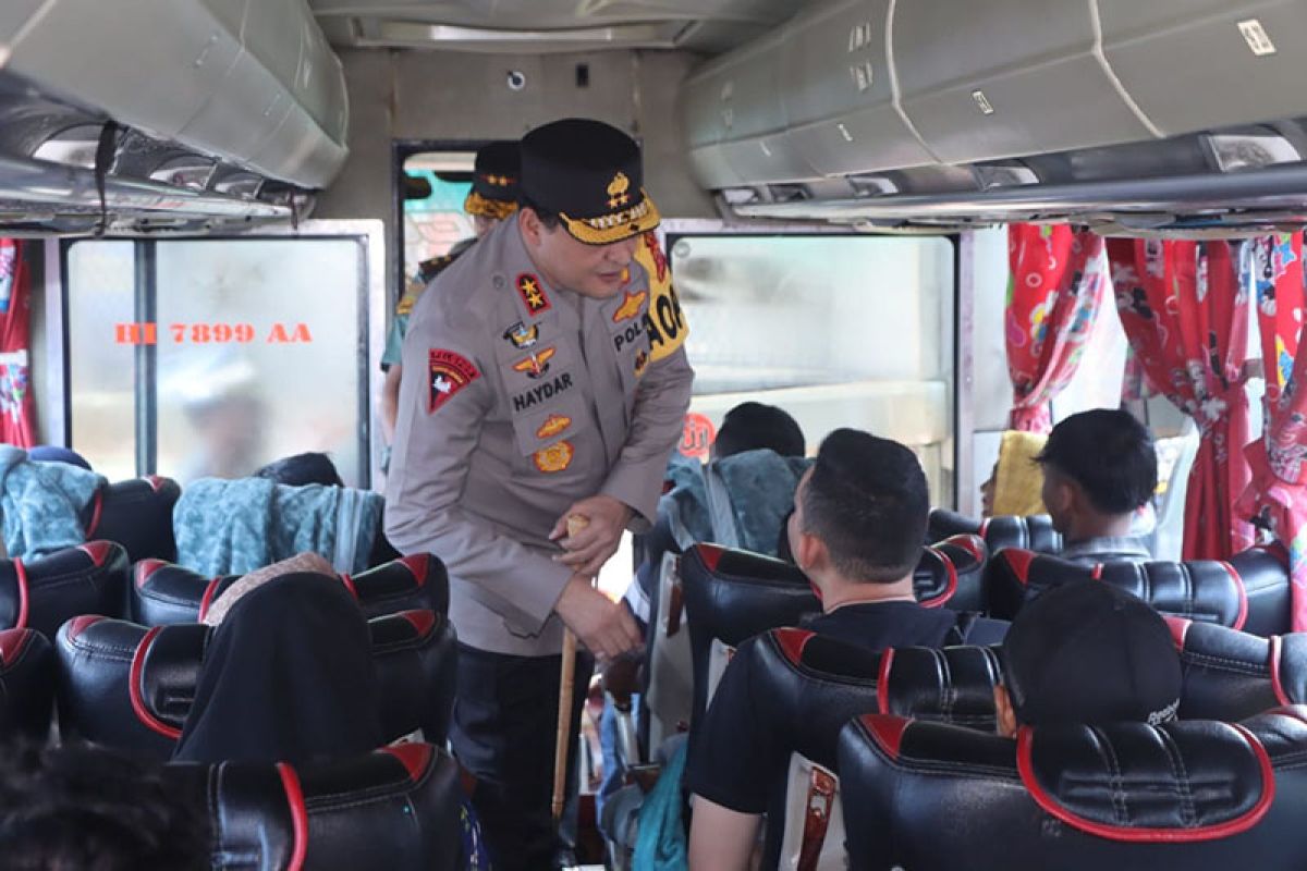 Polda Aceh berangkatkan 2.032 penumpang arus balik Idul Fitri