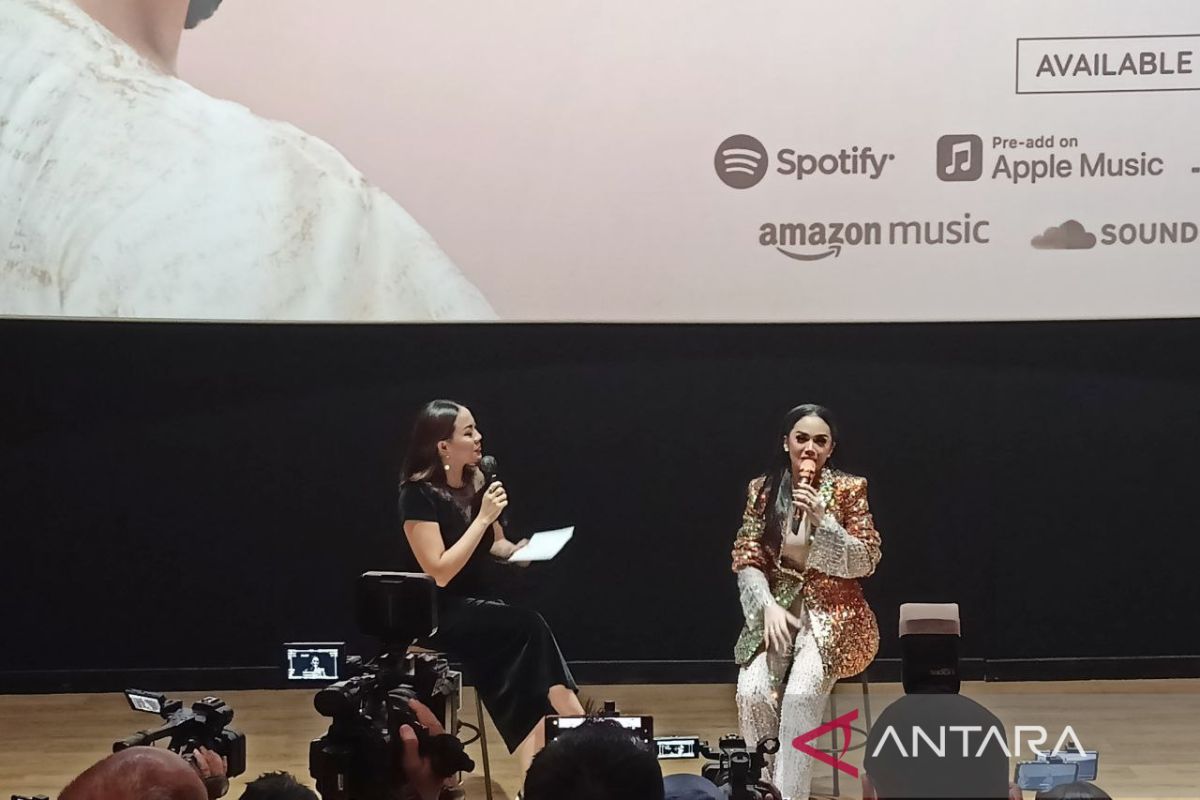 Kris Dayanti rilis ulang lagu hit "Mencintaimu"