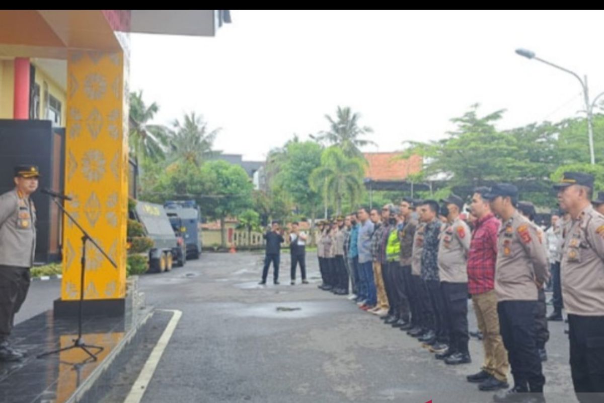 Polrestabes Palembang siagakan 1.200 personel untuk kawal Hari Buruh