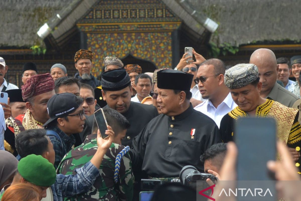 Prabowo Subianto tegaskan kunjungan ke Sumbar bukan agenda kampanye