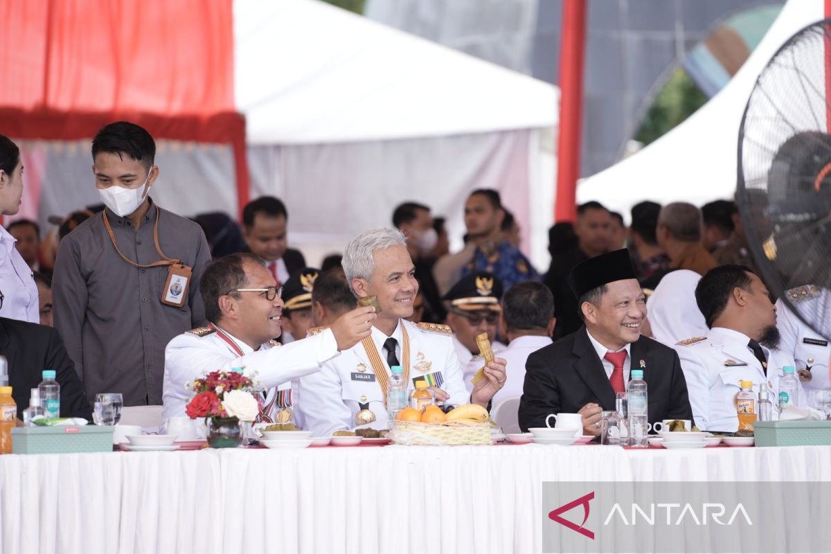 Wali Kota Makassar jamu 1.000 mangkok Coto kepada para kepala daerah