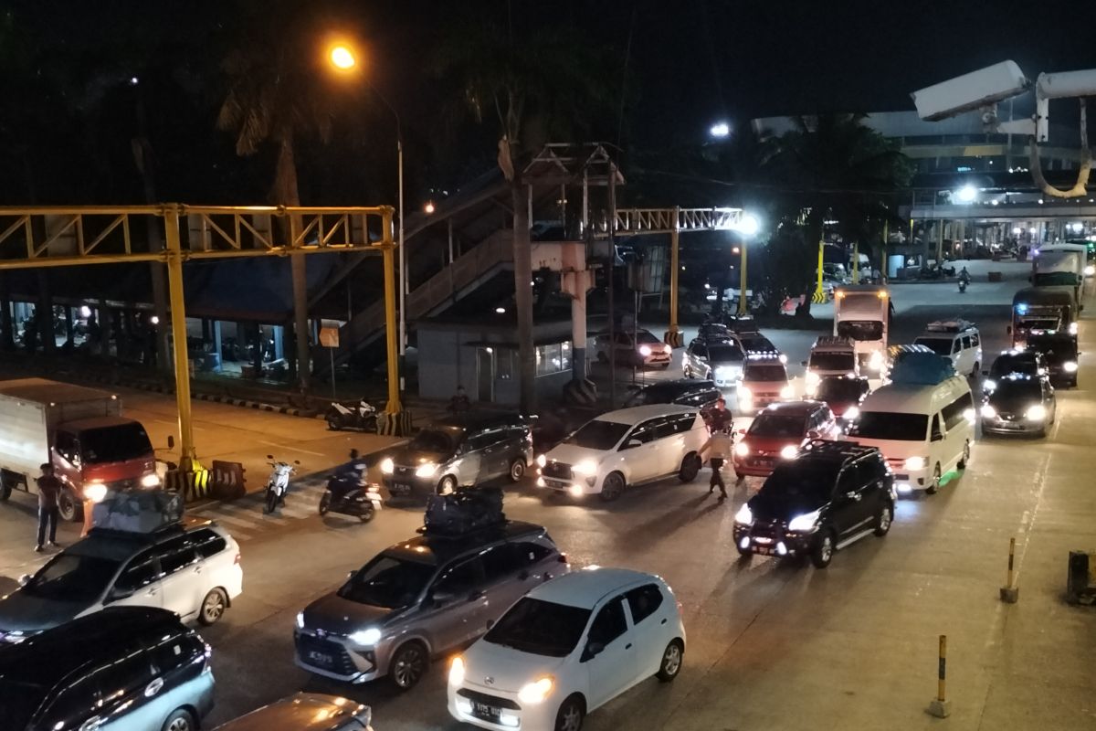 Polres Lampung Selatan tambah personil untuk kelancaran arus milir