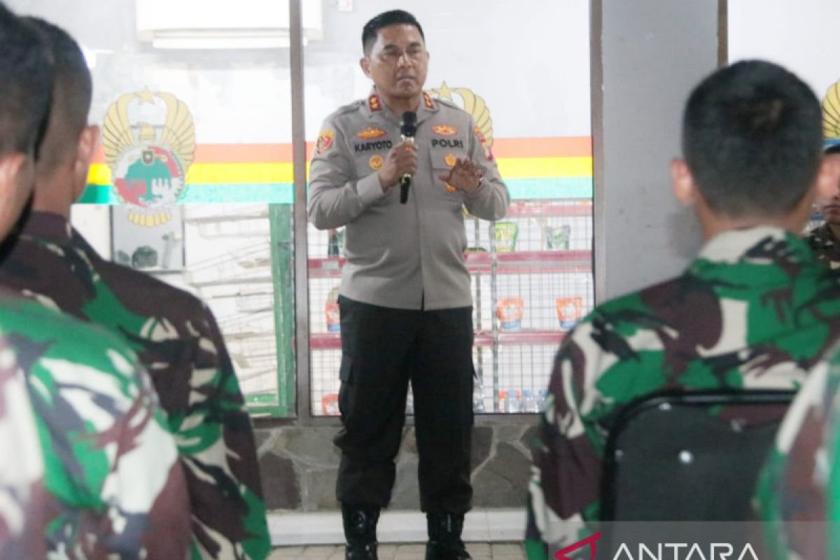 Kapolda Metro Jaya sebut TNI- Polri harus solid saat bertugas