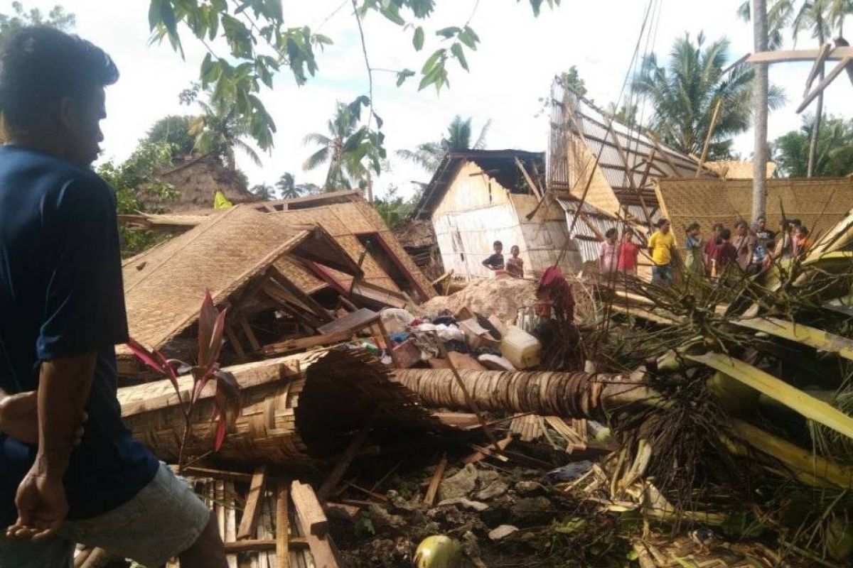 Empat warga Sumba Barat Daya meninggal akibat puting beliung
