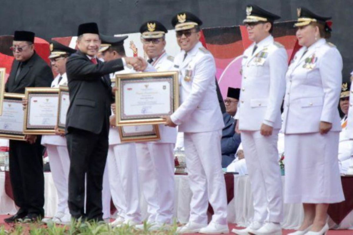 Wali Kota Denpasar raih penghargaan pemda berkinerja tertinggi