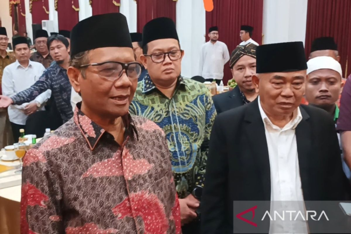 Mahfud MD dukung KH Abdul Chalim jadi Pahlawan Nasional