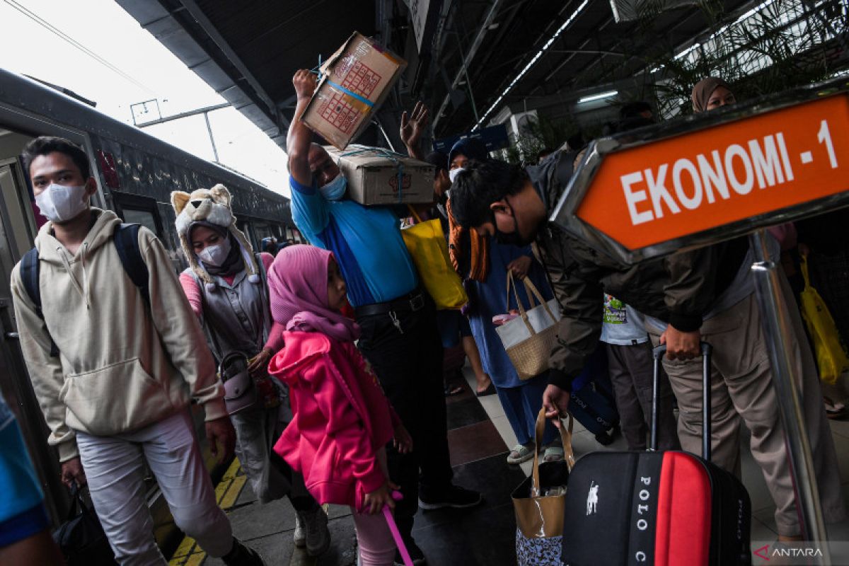 KAI: Jumlah pemilir tiba di DKI diperkirakan mencapai 44.000 penumpang