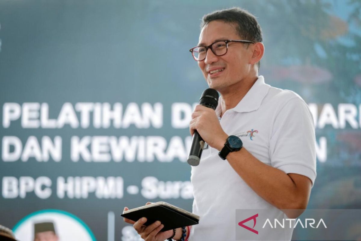 Sandiaga ajak UMKM perkuat digitalisasi bangkitkan ekonomi