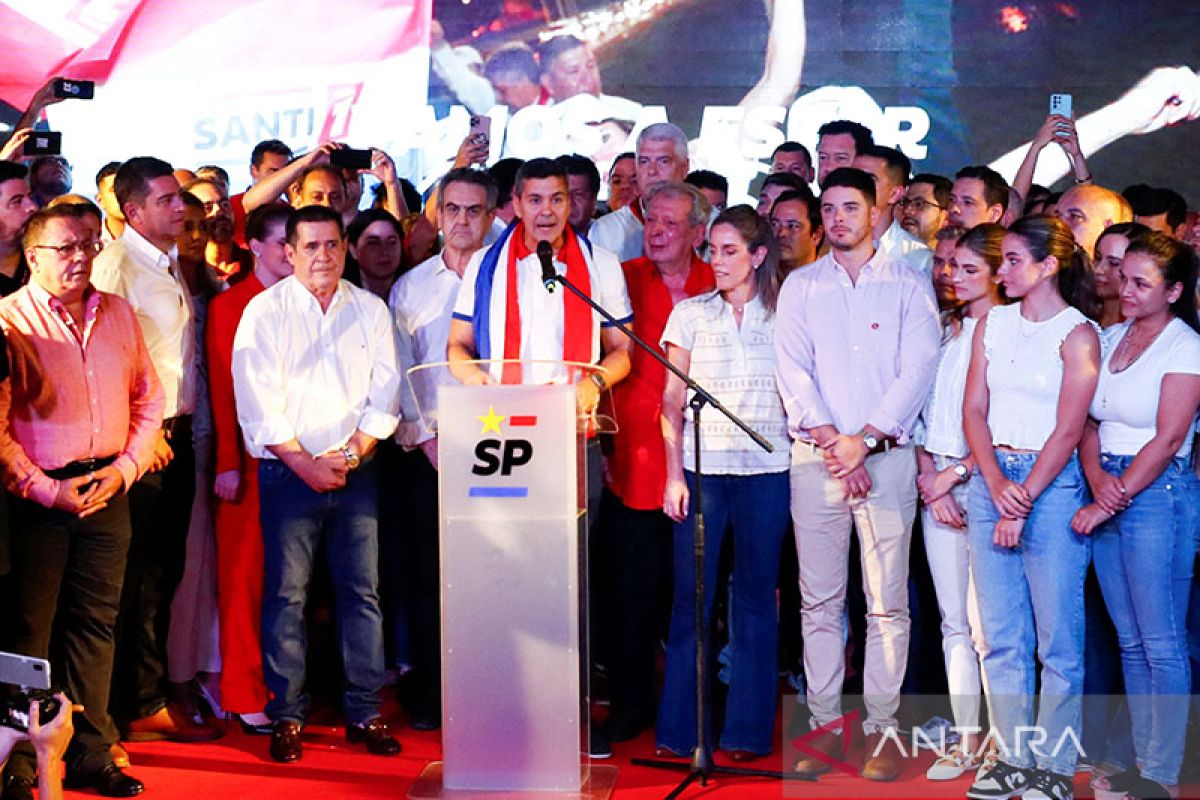 Santiago Pena menang besar, amankan hubungan Paraguay dengan Taiwan
