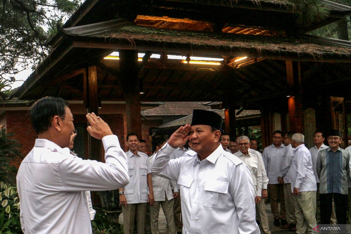 Kemarin, MPR dorong kompetensi perempuan hingga Wiranto keluar Hanura