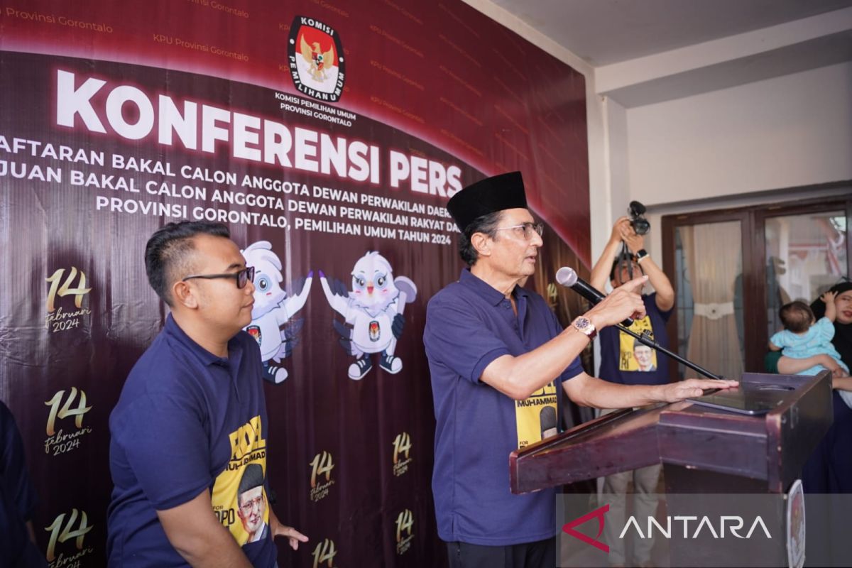 Fadel Muhammad pendaftar pertama bakal caleg Pemilu 2024 di Gorontalo