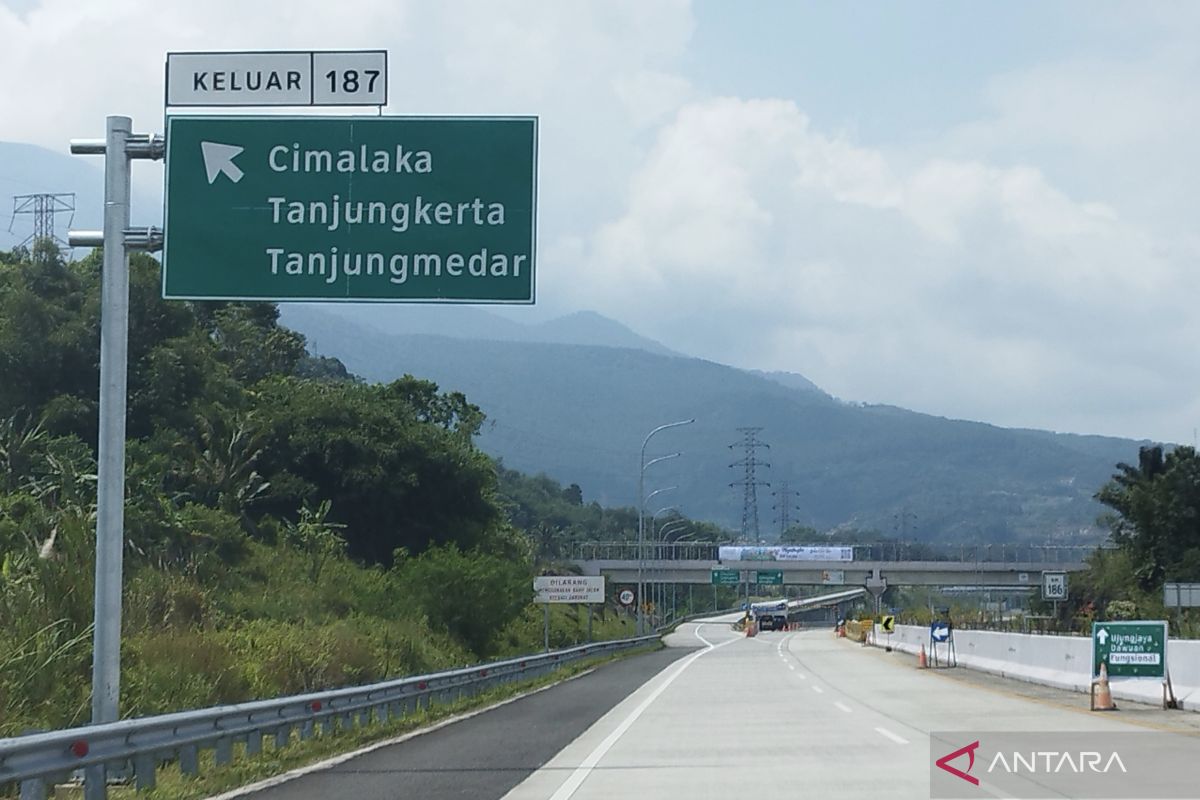 Ruas fungsional Tol Cisumdawu ditutup mulai hari ini