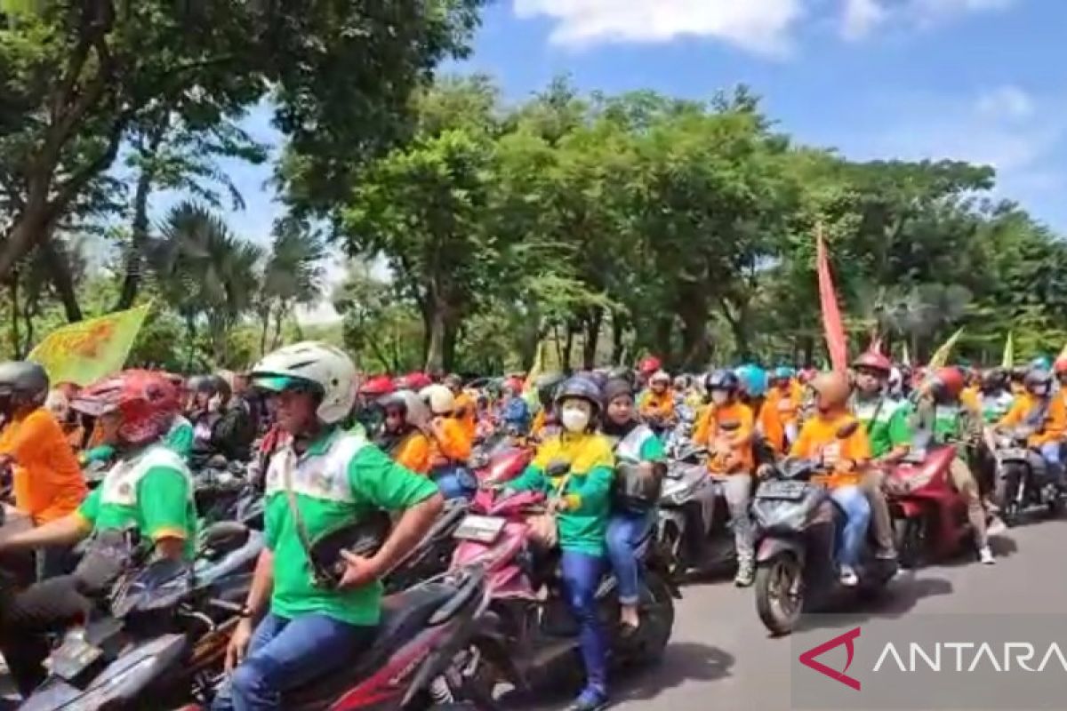 Polrestabes Surabaya lakukan pengalihan lalu lintas saat Hari Buruh
