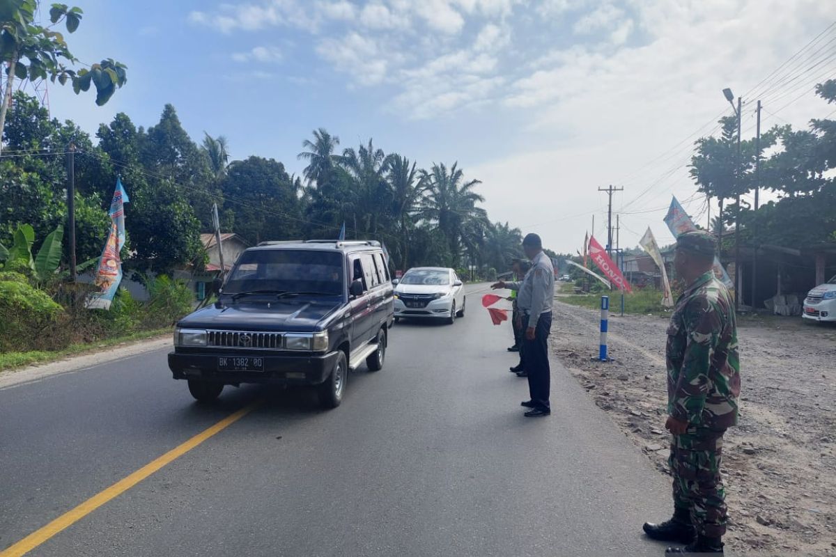 Amankan arus balik Lebaran di Asahan, Polri dan TNI  bersinergi