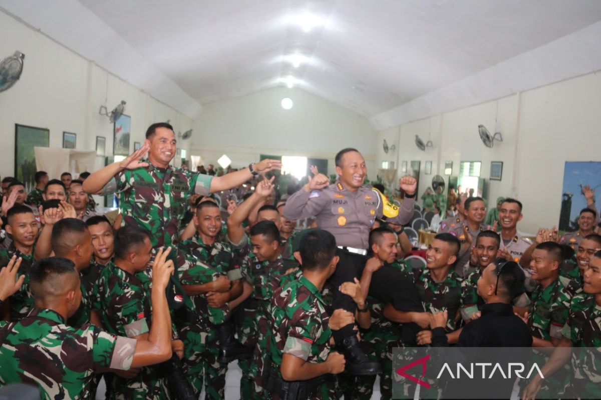 Tingkatkan sinergitas, Yonif Raider 112 dan Polda Aceh gelar apel pasukan