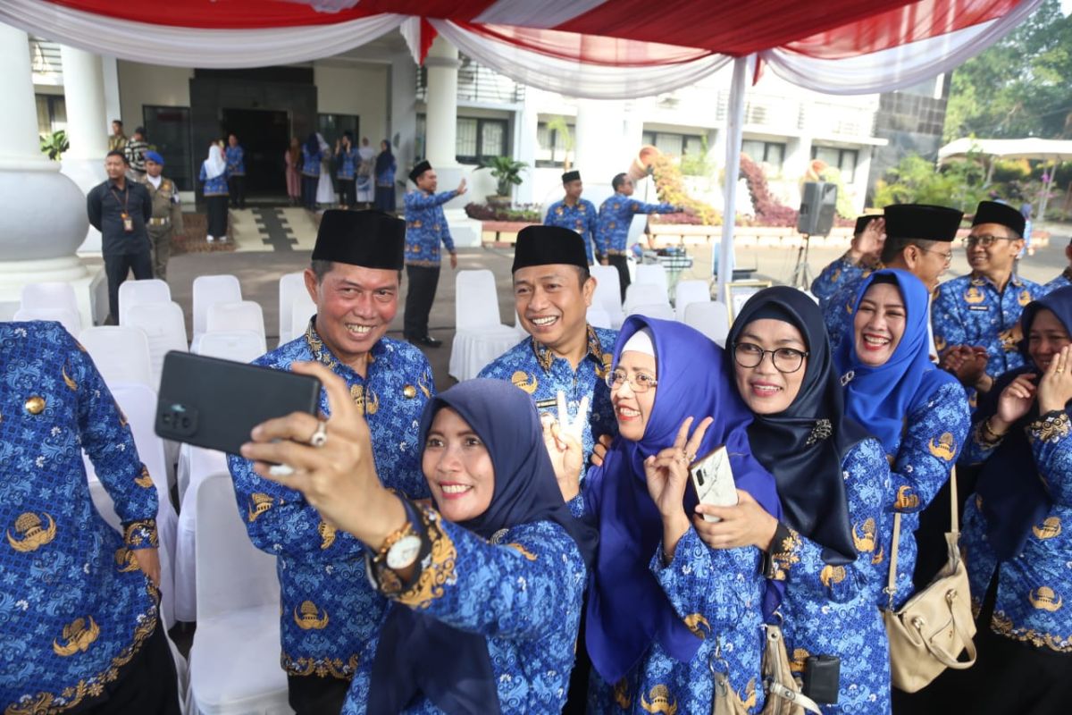 Pemkot Serang gelar apel Hari Pendidikan Nasional 2023