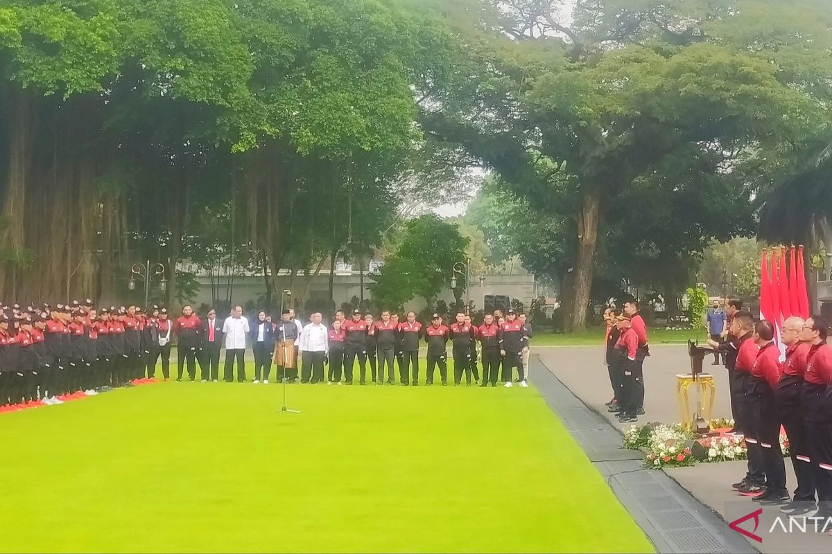 President Jokowi sends off Indonesia's contingent for 32nd SEA Games