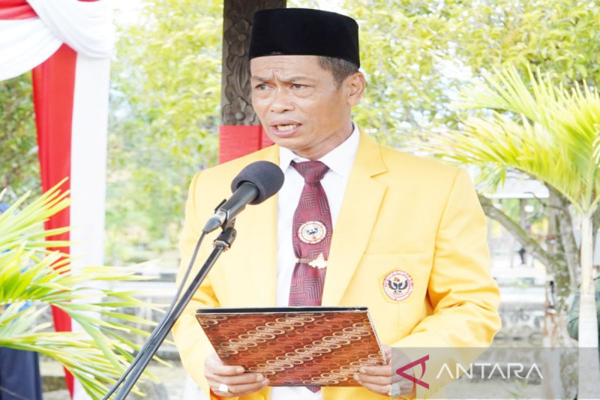 Rektor ULM gelorakan semangat merengkuh sarjana di momen Hardiknas