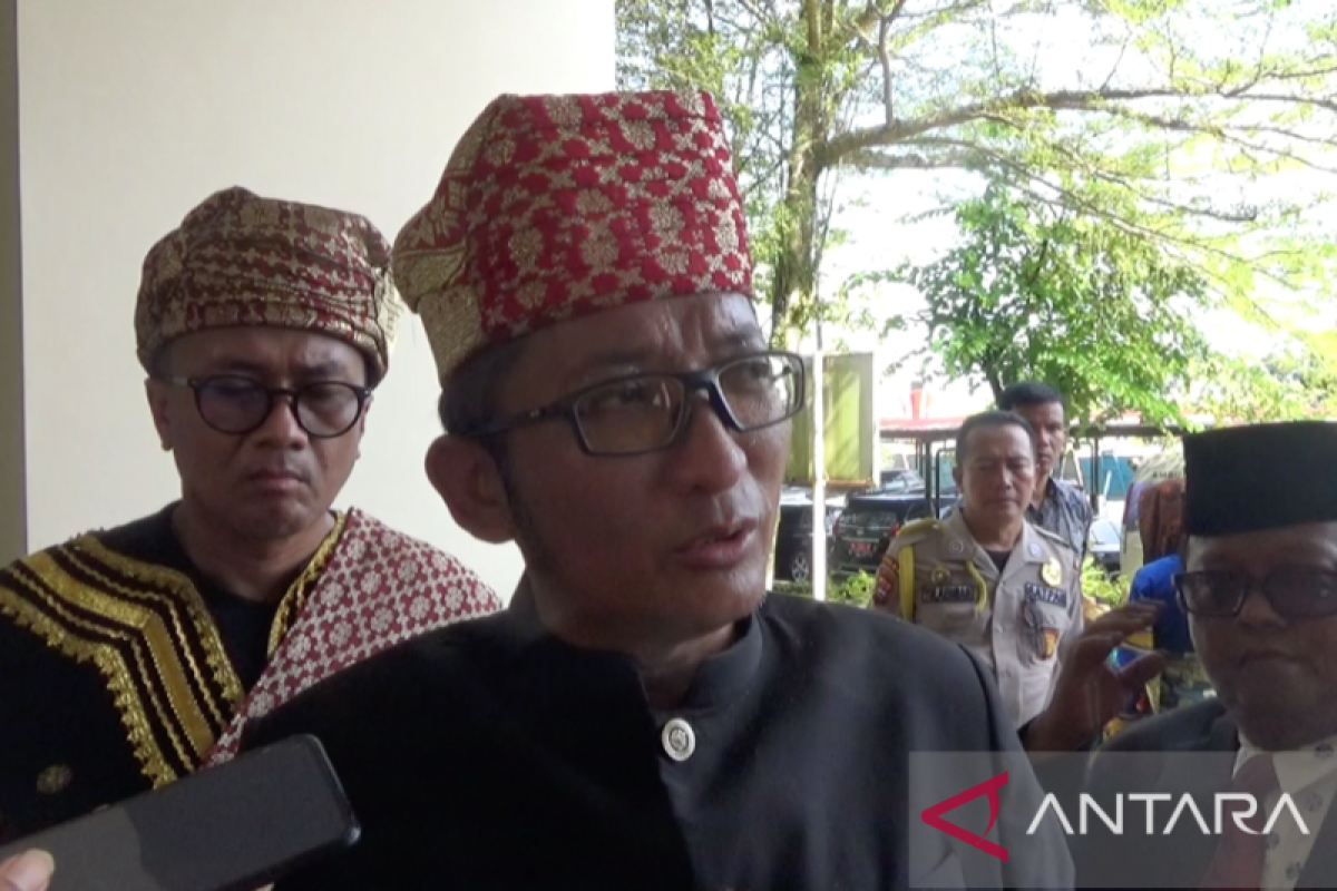 Wali Kota Padang targetkan pendapatan asli daerah Rp800 miliar di 2023