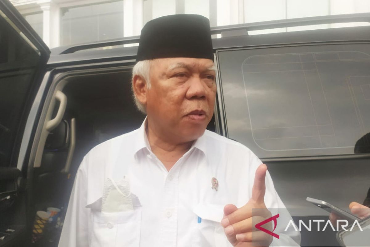 Menteri PUPR: Tak ada perintah perbaikan cepat jalan rusak di Lampung