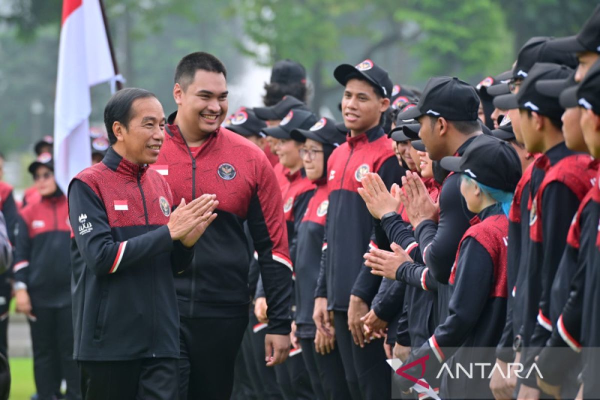 Humaniora kemarin, pelepasan atlet SEA Games dan peringatan Hardiknas