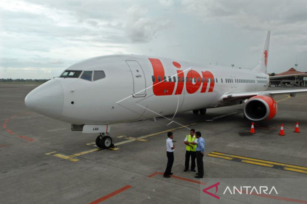 Cuaca buruk, penerbangan Lion Air rute Jakarta-Bengkulu mendarat di Palembang