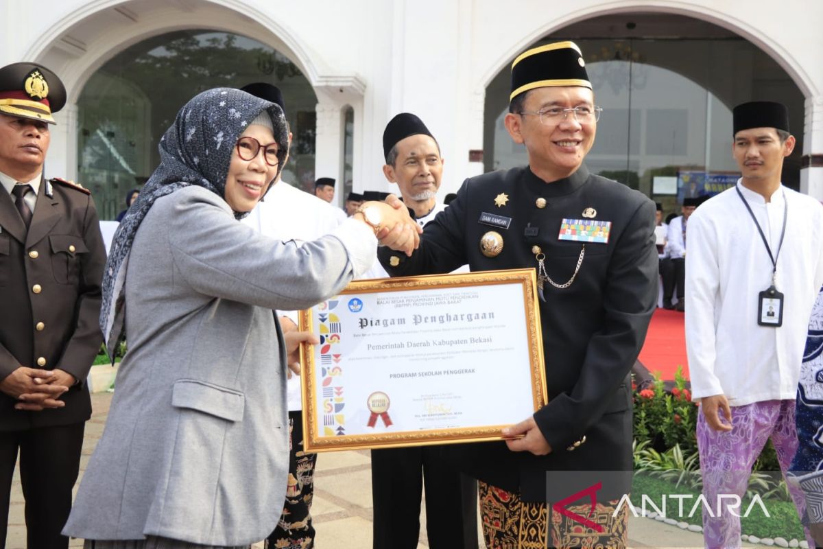 Pemkab Bekasi raih penghargaan program sekolah penggerak